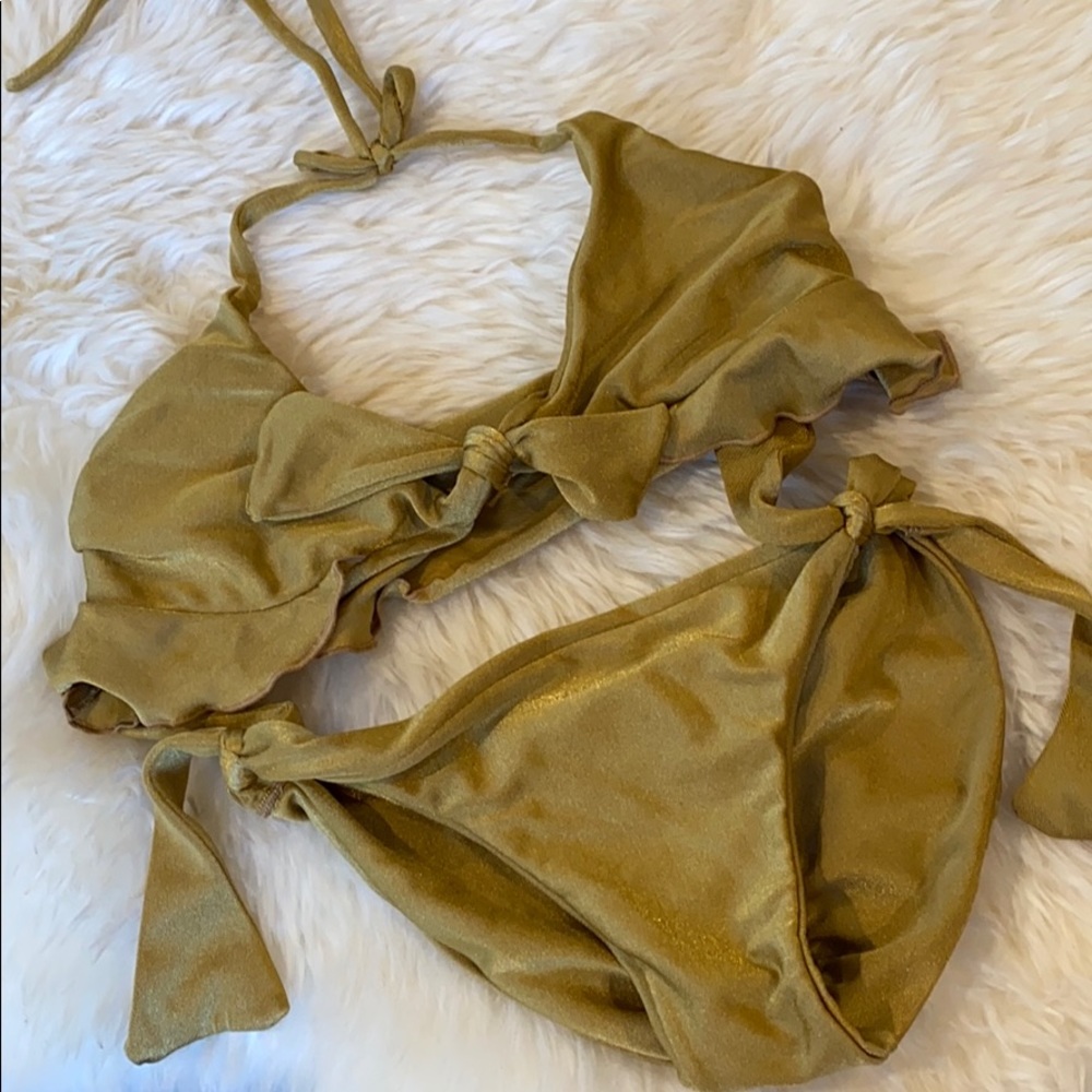 Golf swimsuit small bottom small top